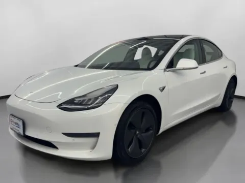 More photos of 2019 Tesla Model 3 Long Range Sedan 4D at DriveMax (Auto Center Sales and Service), MA