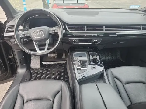 Another view of 2017 Audi Q7 3.0T Premium Plus Sport Utility 4D for sale in West Bridgewater, MA at DriveMax (Auto Center Sales and Service)