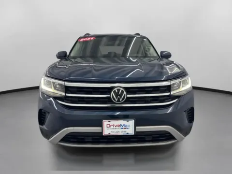 Photos of 2021 Volkswagen Atlas SE 4Motion w/Tech Pkg Sport Utility 4D for sale in West Bridgewater, MA at DriveMax (Auto Center Sales and Service)