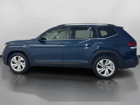 More photos of 2021 Volkswagen Atlas SE 4Motion w/Tech Pkg Sport Utility 4D at DriveMax (Auto Center Sales and Service), MA