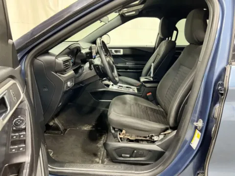 Another view of 2020 Ford Explorer XLT Sport Utility 4D for sale in West Bridgewater, MA at DriveMax (Auto Center Sales and Service)