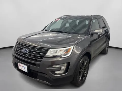 More photos of 2017 Ford Explorer XLT Sport Utility 4D at DriveMax (Auto Center Sales and Service), MA