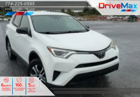 White 2019 Toyota Camry LE Sedan 4D for sale in West Bridgewater, MA