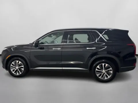 More photos of 2020 Hyundai Palisade SEL Sport Utility 4D at DriveMax (Auto Center Sales and Service), MA