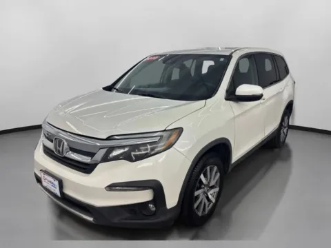 More photos of 2019 Honda Pilot EX Sport Utility 4D at DriveMax (Auto Center Sales and Service), MA