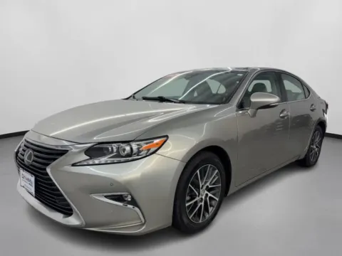 More photos of 2017 Lexus ES 350 Sedan 4D at DriveMax (Auto Center Sales and Service), MA