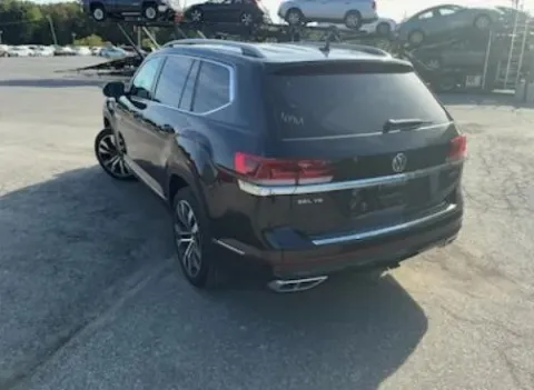 Photos of 2022 Volkswagen Atlas SEL Premium R-Line 4Motion Sport Utility 4D for sale in West Bridgewater, MA at DriveMax (Auto Center Sales and Service)