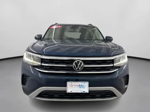 Photos of 2021 Volkswagen Atlas SE 4Motion w/Tech Pkg (2021.5) Sport Utility 4D for sale in West Bridgewater, MA at DriveMax (Auto Center Sales and Service)