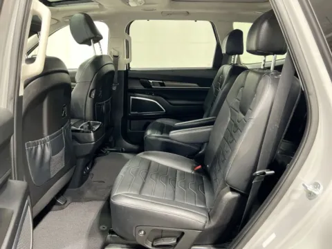 Another view of 2022 Kia Telluride SX Sport Utility 4D for sale in West Bridgewater, MA at DriveMax (Auto Center Sales and Service)
