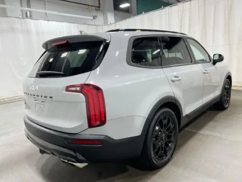Photos of 2022 Kia Telluride SX Sport Utility 4D for sale in West Bridgewater, MA at DriveMax (Auto Center Sales and Service)