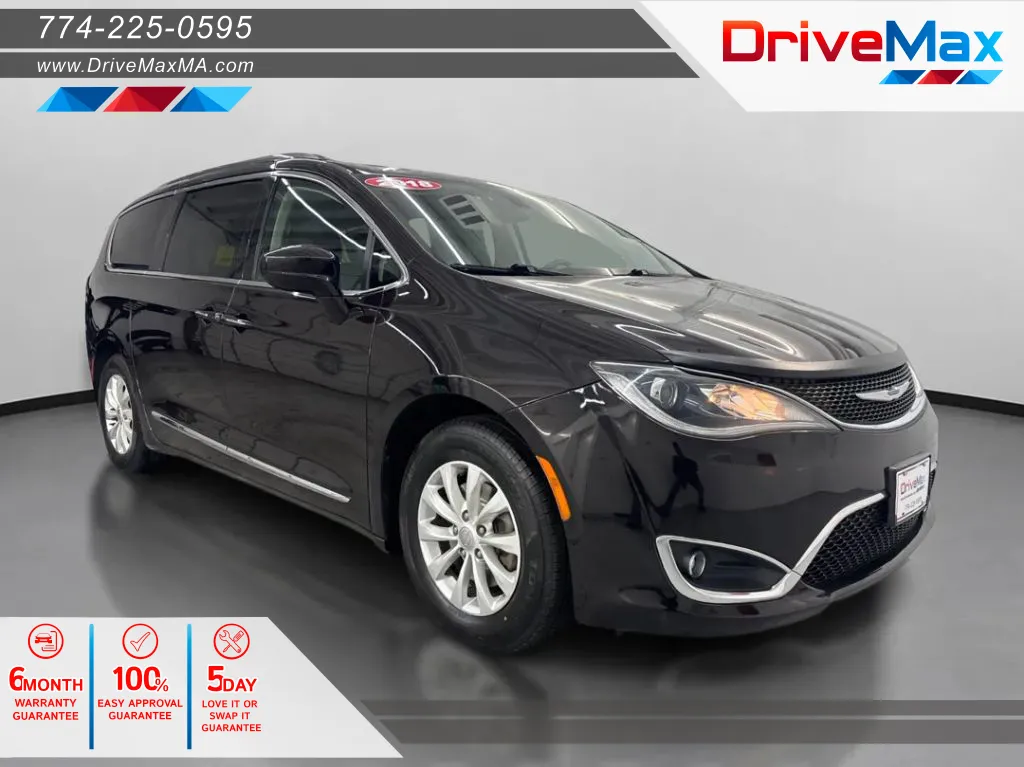 2018 Chrysler Pacifica Touring L Minivan 4D for sale in West Bridgewater, MA