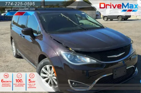 Brown 2018 Chrysler Pacifica Touring L Minivan 4D for sale in West Bridgewater, MA