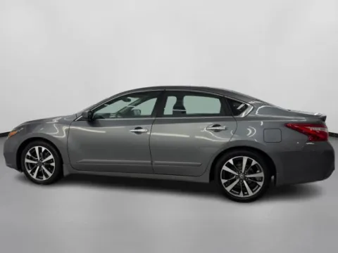 More photos of 2016 Nissan Altima 2.5 SR Sedan 4D at DriveMax (Auto Center Sales and Service), MA