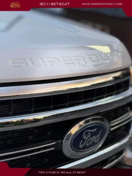 More photos of 2022 Ford F250 Super Duty Crew Cab XLT Pickup 4D 8 ft at Saint Motors, UT
