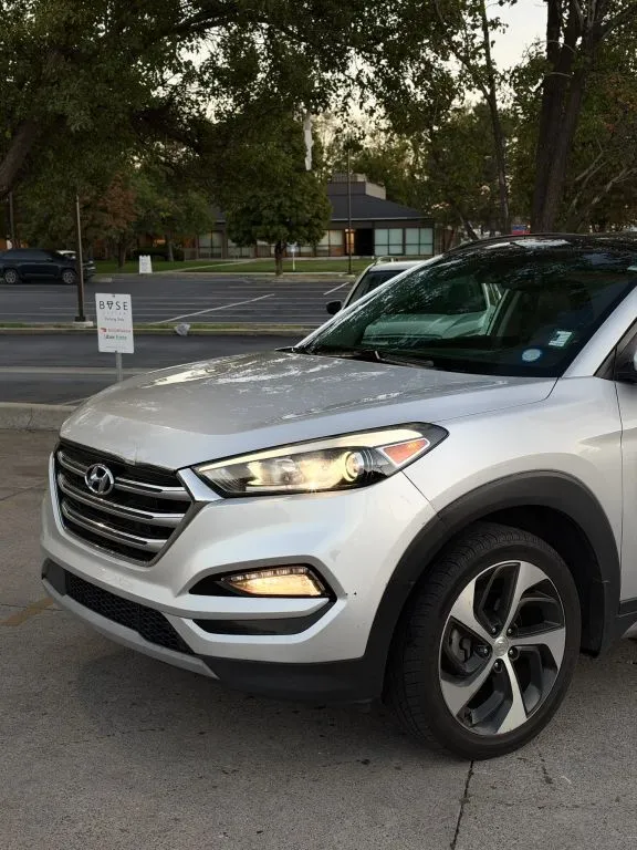 Photos of 2017 Hyundai Tucson Limited Sport Utility 4D for sale in Midvale, UT at Saint Motors