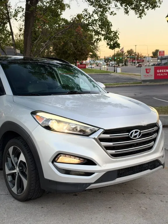 More photos of 2017 Hyundai Tucson Limited Sport Utility 4D at Saint Motors, UT