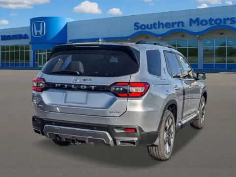 More photos of 2026 Honda Pilot Elite at Southern Motors Honda, GA