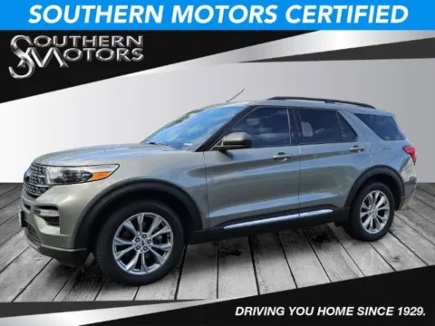 Silver 2020 Ford Explorer XLT for sale in Savannah, GA