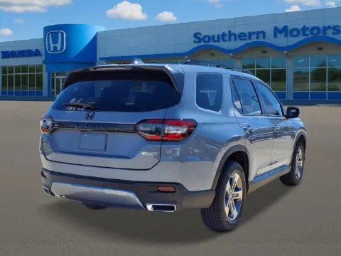 More photos of 2026 Honda Pilot EX-L at Southern Motors Honda, GA