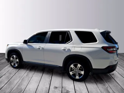 Another view of 2024 Honda Pilot EX-L for sale in Savannah, GA at Southern Motors Honda