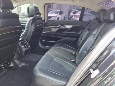 More photos of 2022 BMW 7 Series 740i at Southern Motors Honda, GA