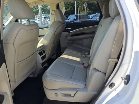 More photos of 2017 Acura MDX 3.5L at Southern Motors Acura, GA
