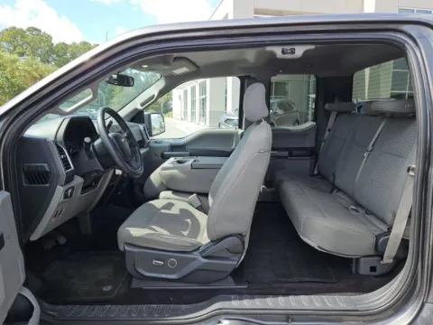 More photos of 2016 Ford F-150 XLT at Southern Motors Acura, GA