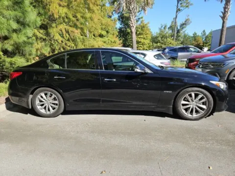 More photos of 2014 INFINITI Q50 Hybrid Premium at Southern Motors Acura, GA