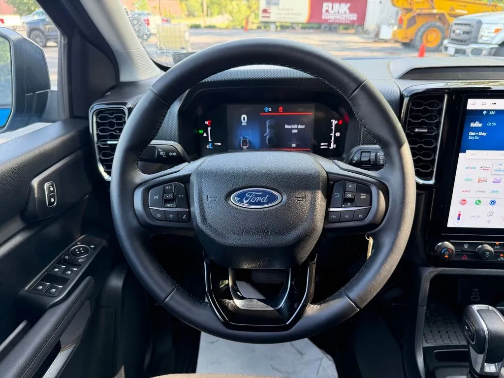 2025 Ford Ranger XLT - Photo 16