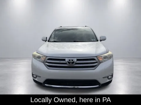 Photos of 2012 Toyota Highlander Limited for sale in Lebanon, PA at Keller Bros Motor Co