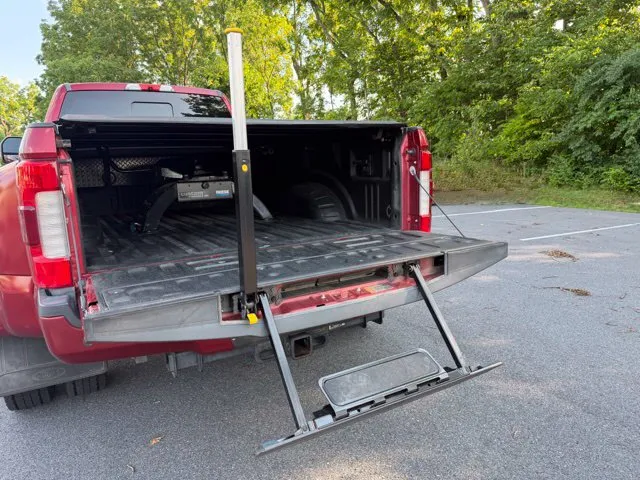 2019 Ford F-450 Super Duty Platinum - Photo 25