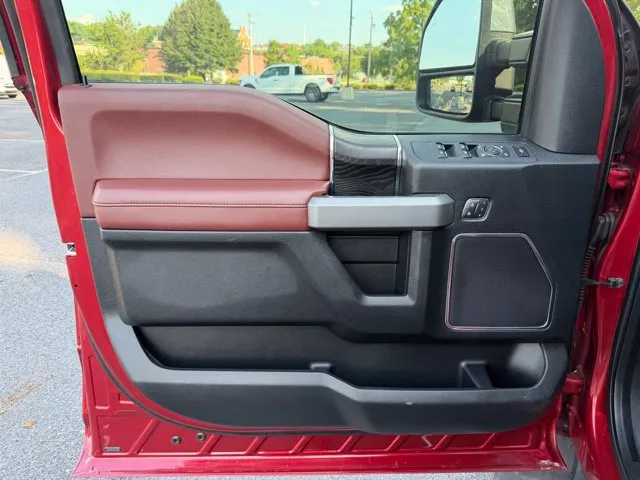 2019 Ford F-450 Super Duty Platinum - Photo 13