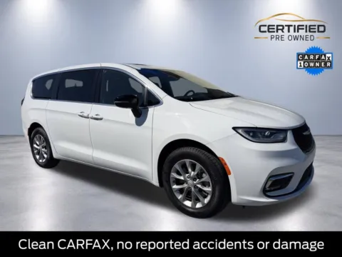 White 2026 Chrysler Pacifica Limited for sale in Lititz, PA