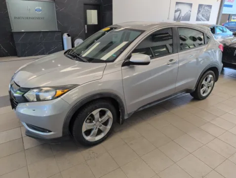 Unknown 2018 Honda HR-V LX for sale in Mansfield, OH