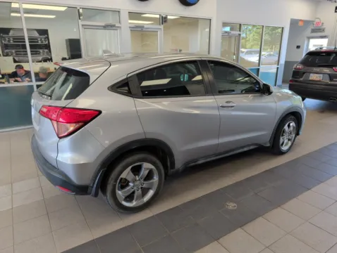 More photos of 2018 Honda HR-V LX at Clement Supercenter Ohio, OH