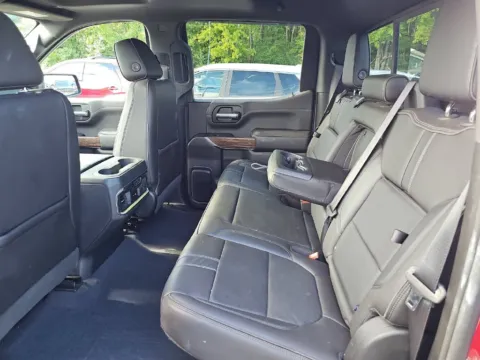 More photos of 2019 Chevrolet Silverado 1500 High Country at Clement Supercenter Ohio, OH