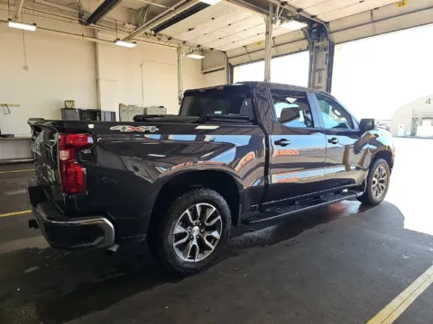 More photos of 2023 Chevrolet Silverado 1500 LT at Clement Supercenter Ohio, OH