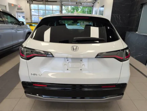 More photos of 2024 Honda HR-V EX-L at Clement Supercenter Ohio, OH