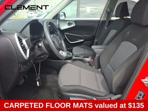More photos of 2022 Kia Soul LX at Clement Supercenter Ohio, OH
