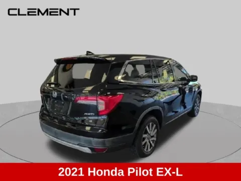 More photos of 2021 Honda Pilot EX-L at Clement Supercenter Ohio, OH