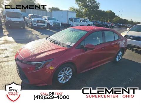 Red 2021 Toyota Corolla LE for sale in Mansfield, OH
