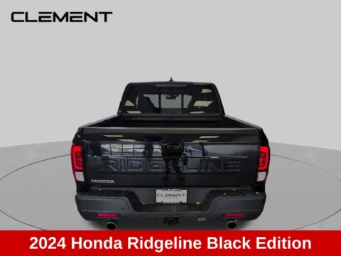 More photos of 2024 Honda Ridgeline Black Edition at Clement Supercenter Ohio, OH