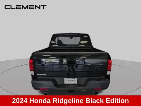 More photos of 2024 Honda Ridgeline Black Edition at Clement Supercenter Ohio, OH