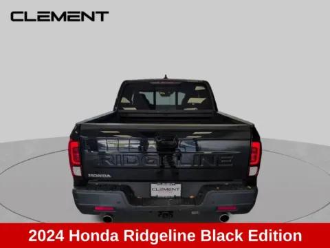 More photos of 2024 Honda Ridgeline Black Edition at Clement Supercenter Ohio, OH