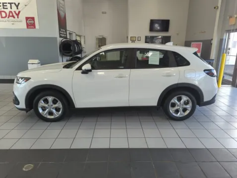 Photos of 2023 Honda HR-V LX for sale in Mansfield, OH at Clement Supercenter Ohio