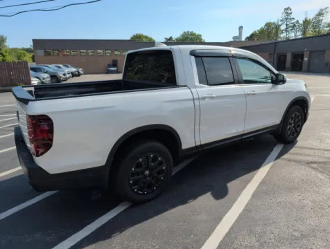 More photos of 2023 Honda Ridgeline RTL at Clement Supercenter Ohio, OH