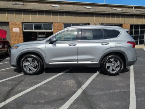 Photos of 2022 Hyundai Santa Fe SEL for sale in Mansfield, OH at Clement Supercenter Ohio