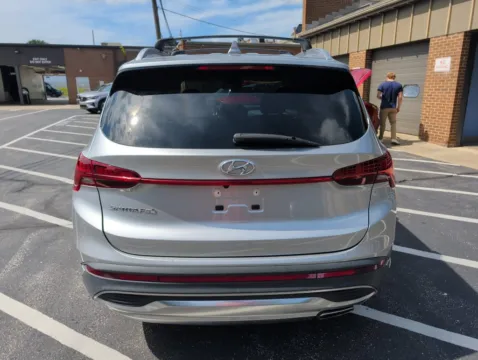 More photos of 2022 Hyundai Santa Fe SEL at Clement Supercenter Ohio, OH