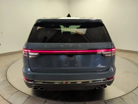 More photos of 2025 Lincoln Aviator Reserve at Clement Supercenter Ohio, OH