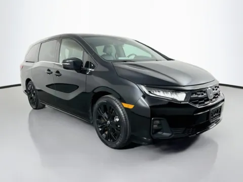 Another view of 2025 Honda Odyssey Sport-L for sale in Mansfield, OH at Clement Supercenter Ohio